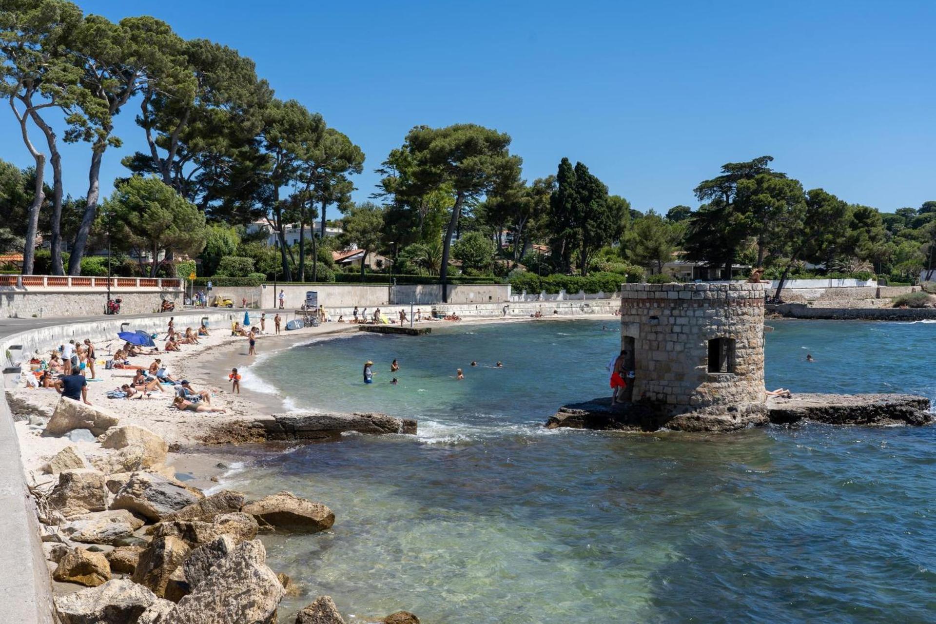 Studio Independant, Front De Mer Et Plage A 200M Antibes Exterior foto
